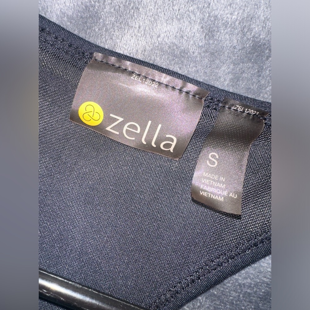Zella Mesh detail Racer Back Tank - Picture 2 of 6